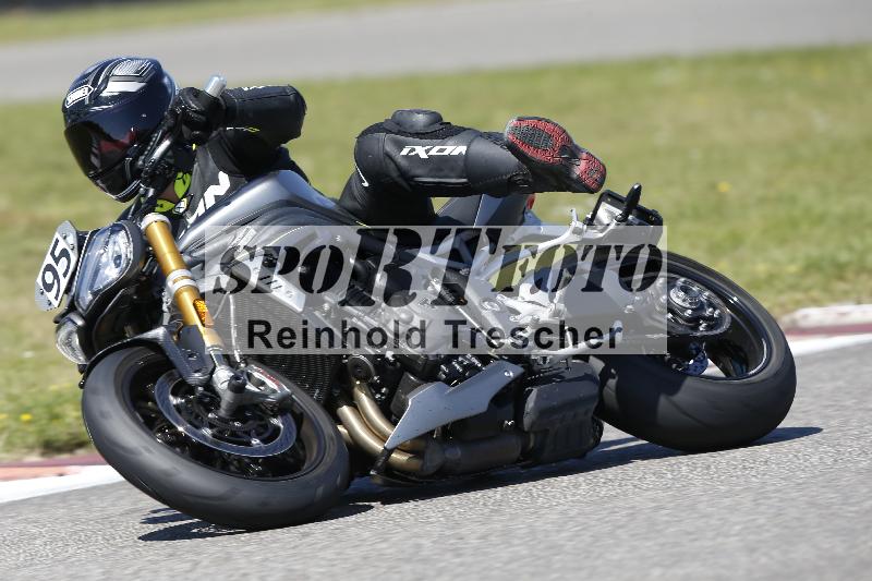 /Archiv-2025/48 25.08.2025 Cornu Master School ADR/blau-bleu/95